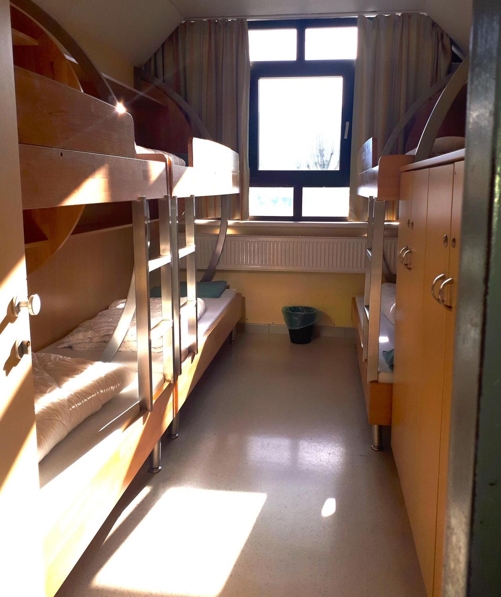 Jugendherberge Innsbruck - Youth Hostel ภายนอก รูปภาพ
